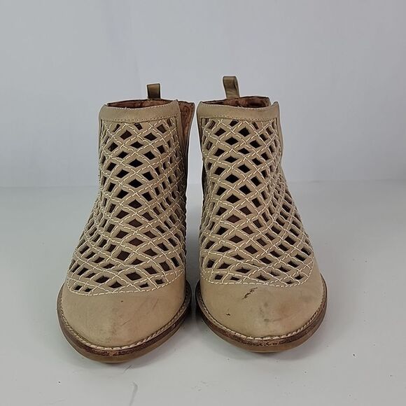 Jeffrey Campbell Taggart Open Weave Women's Booties - Picture 7 of 13